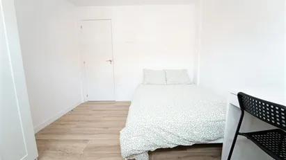 Room for rent in Las Barranquillas, Comunidad de Madrid