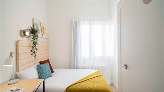 Rooms in Madrid Chamberí - photo 3