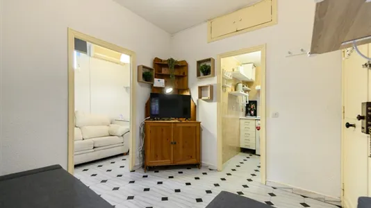 Apartments in Madrid Chamberí - photo 2