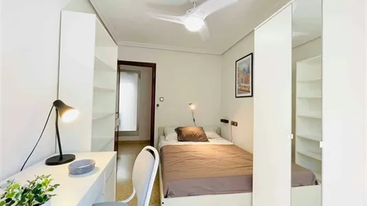 Rooms in la Punta - photo 1