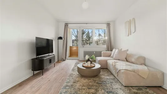 Apartments in Berlin Neukölln - photo 1