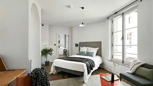 Apartments in Nancy - photo 3