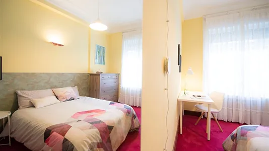 Rooms in Bilbao - photo 5