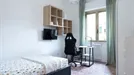 Room for rent, Milano Zona 4 - Vittoria, Forlanini, Milan, &lt;span class=&quot;blurred street&quot; onclick=&quot;ProcessAdRequest(8677234)&quot;&gt;&lt;span class=&quot;hint&quot;&gt;See streetname&lt;/span&gt;[xxxxxxxxxxxxx]&lt;/span&gt;