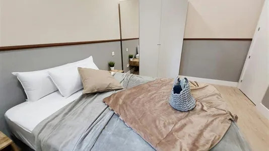 Rooms in Madrid Salamanca - photo 9