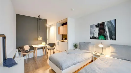 Apartments in Berlin Lichtenberg - photo 1