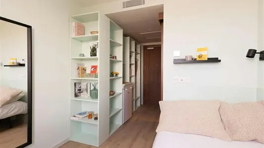 Rooms in Cerdanyola del Vallès - photo 6