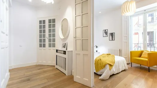 Rooms in Madrid Centro - photo 4