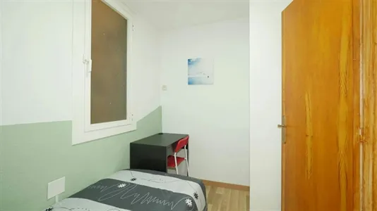 Rooms in Barcelona Ciutat Vella - photo 4