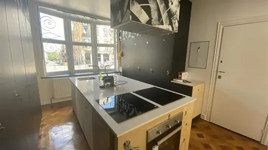 Rooms in Brussels Schaarbeek - photo 9
