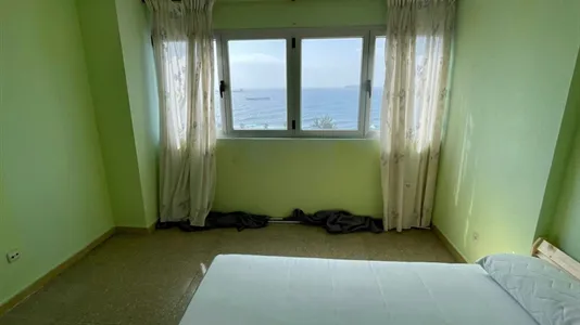 Rooms in Las Palmas de Gran Canaria - photo 9