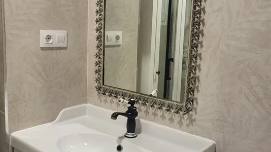 Apartments in Madrid Centro - photo 9