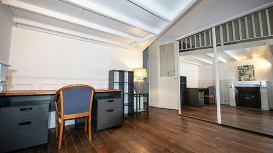 Apartments in Boulogne-Billancourt - photo 3
