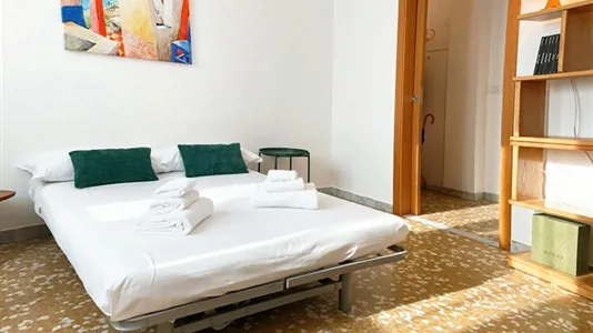 Rooms in Milano Zona 7 - Baggio, De Angeli, San Siro - photo 2