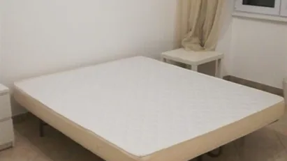 Room for rent in Roma Municipio III – Monte Sacro, Rome