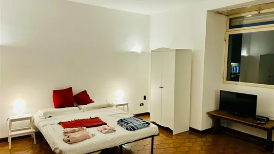 Rooms in Milano Zona 8 - Fiera, Gallaratese, Quarto Oggiaro - photo 2