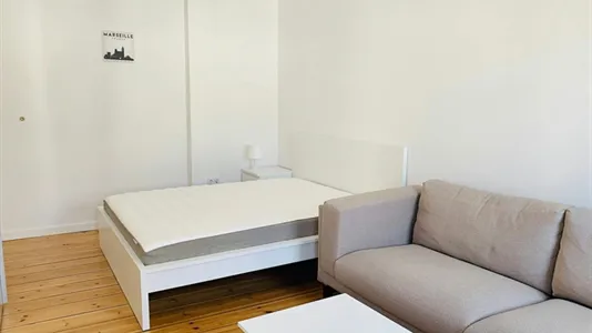 Apartments in Berlin Friedrichshain-Kreuzberg - photo 4