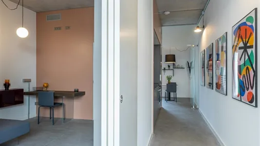 Apartments in Barcelona Ciutat Vella - photo 4