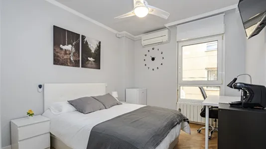 Rooms in Alcalá de Henares - photo 4