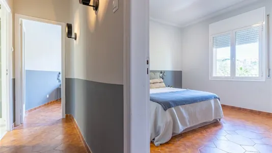 Rooms in Barcelona Eixample - photo 5