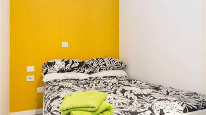 Room for rent in Milano Zona 5 - Vigentino, Chiaravalle, Gratosoglio, Milan