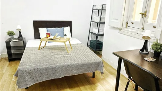 Rooms in Madrid Centro - photo 4