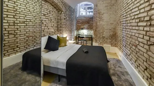 Rooms in Munich Ludwigsvorstadt-Isarvorstadt - photo 1