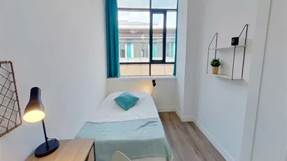 Room for rent in Nanterre, Île-de-France