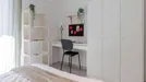 Room for rent, Turin, Piemonte, &lt;span class=&quot;blurred street&quot; onclick=&quot;ProcessAdRequest(10152223)&quot;&gt;&lt;span class=&quot;hint&quot;&gt;See streetname&lt;/span&gt;[xxxxxxxxxxxxx]&lt;/span&gt;