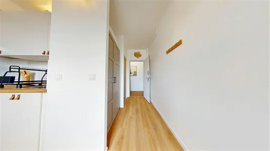 Rooms in Saint-Julien-en-Genevois - photo 6