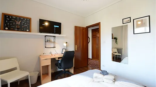 Rooms in Bilbao - photo 5