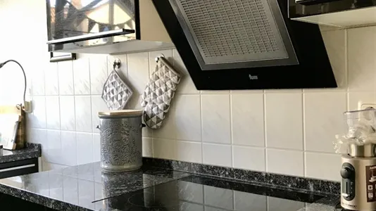 Apartments in Frankfurt Mitte-West - photo 6