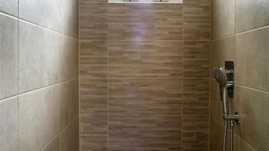 Rooms in Málaga - photo 6