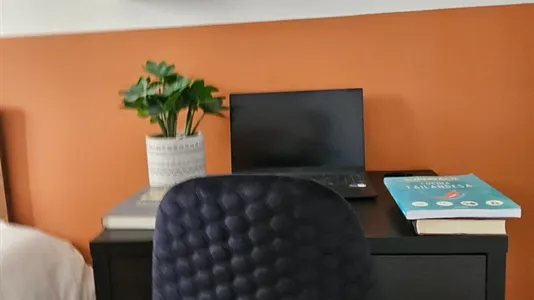 Rooms in Barcelona Eixample - photo 6