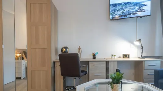 Rooms in Madrid Chamartín - photo 6