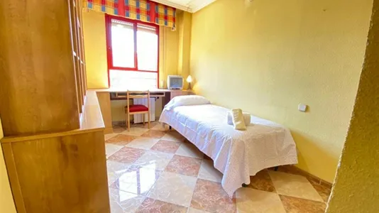 Rooms in Las Barranquillas - photo 4