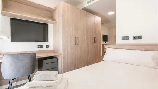 Rooms in Getafe - photo 5
