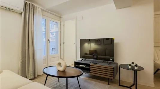 Apartments in Barcelona Sants-Montjuïc - photo 5