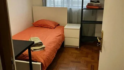 Room for rent in Porto (Distrito)