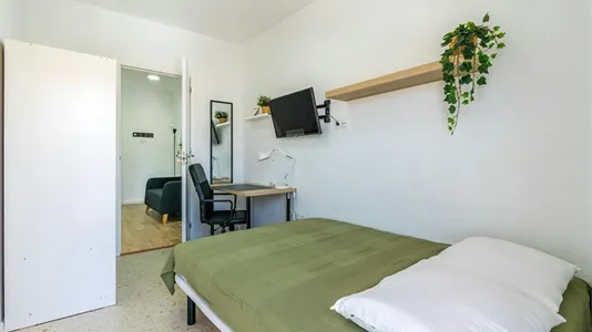 Rooms in Granada - photo 4