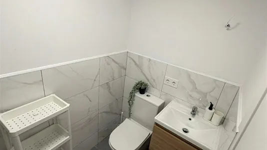 Rooms in Valencia Ciutat Vella - photo 7