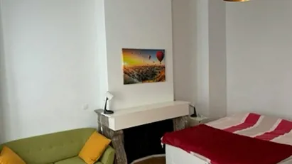 Room for rent in Brussels Schaarbeek, Brussels