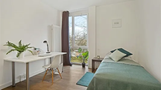 Apartments in Location is not specified - photo 2