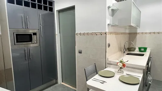 Rooms in Madrid Retiro - photo 9
