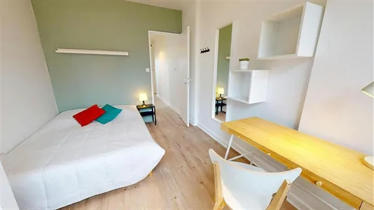 Rooms in Lyon - photo 1