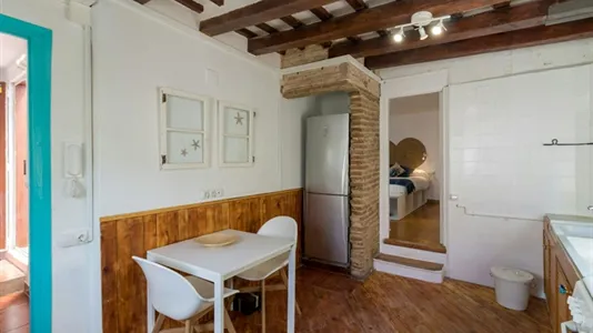 Apartments in Barcelona Ciutat Vella - photo 6
