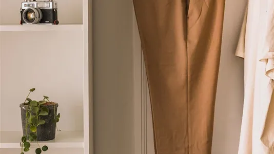 Rooms in Barcelona Eixample - photo 9