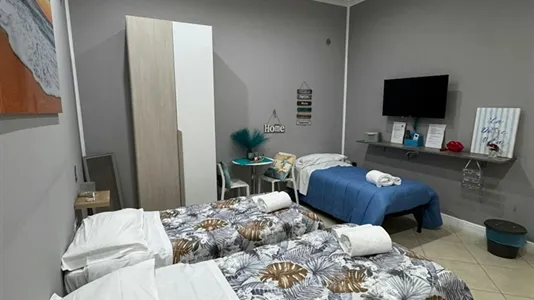 Apartments in Taranto - photo 2