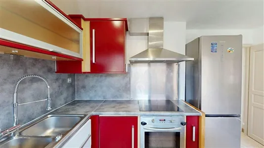 Rooms in Saint-Julien-en-Genevois - photo 10