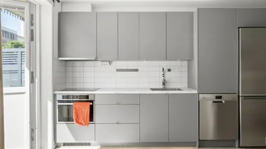 Apartments in Solna - photo 2